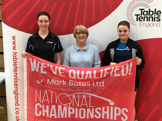 Lisa Rinnhofer (left) and Bethany Ellis (right) with Table Tennis England Chairperson Sandra Deaton (centre).